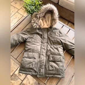 Boy or Girls Olive Green Puff Jacket 5T Old Navy Jacket